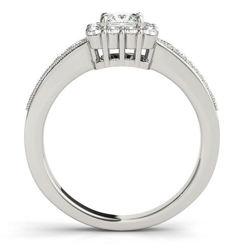 White gold Princess Cut Halo Diamond Pavé Engagement Ring with Milgrain Detailing