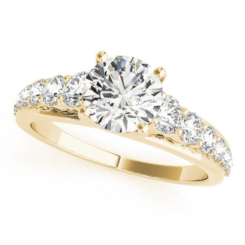 Yellow gold Cushion Brilliant Diamond Pavé Band with Six-Prong Setting