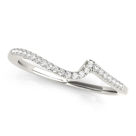 White gold Pavé Round Diamond Chevron Band with Prong Setting