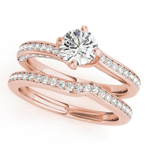 Rose gold Round Solitaire Diamond Twist Band with Pavé Setting and Four-Prong Setting