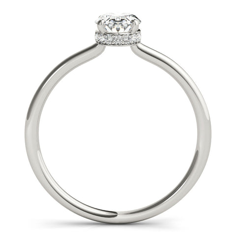 White gold Oval Solitaire Diamond Ring with Thin Band and Four-Prong Setting