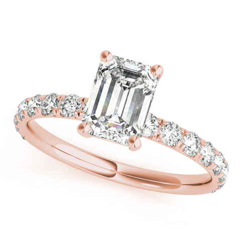 Rose gold Round Cut Diamond Pavé Band with Four-Prong Setting