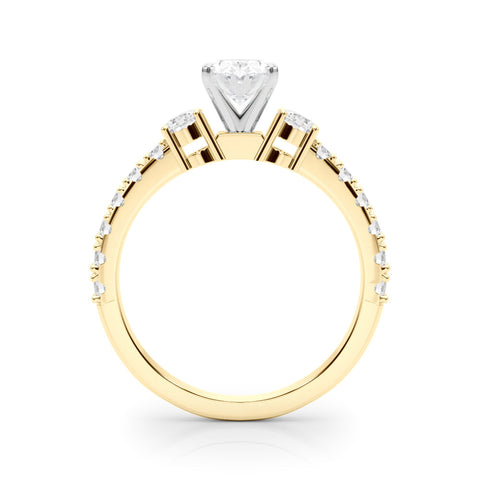 Yellow gold Oval Cut Three-Stone Diamond Pavé Band with Prong Setting
