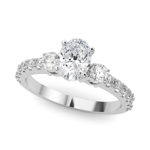 White gold Oval Cut Three-Stone Diamond Pavé Band with Prong Setting