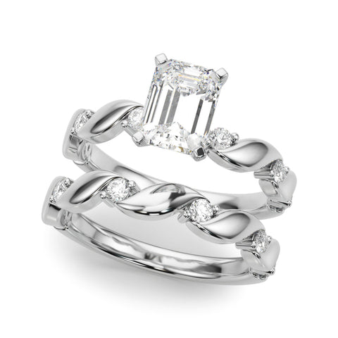 White gold Emerald Solitaire Twisted Band with Prong Setting