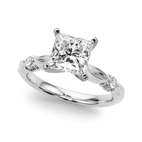 White gold Princess Solitaire Diamond Twisted Band with Four-Prong Setting