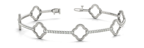 White gold Round Diamond Pave Clover Link Bracelet with Rope Band and Four-Prong Setting