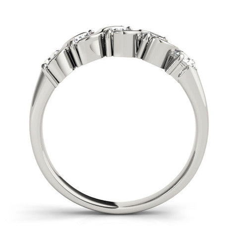 White gold Five-Stone Round Diamond Wave Band with Shared Prong Setting