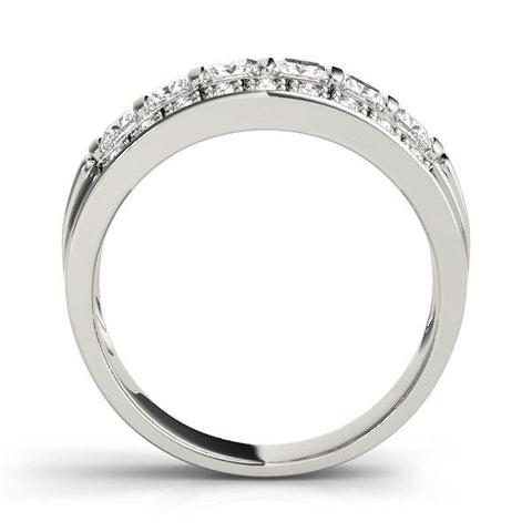 White gold Channel-Set Princess Cut Diamond Pavé Band