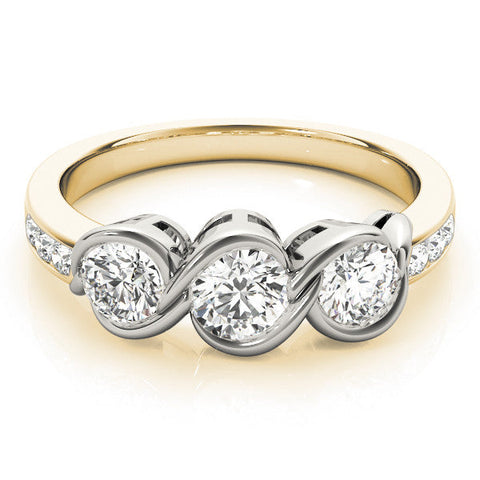 Yellow gold Three-Stone Round Diamond Twist Band with Channel Setting
