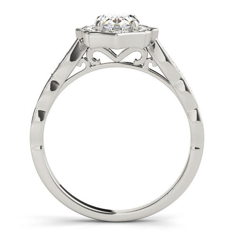 Platinum Oval Halo Diamond Ring with Scalloped Band and Four-Prong Setting