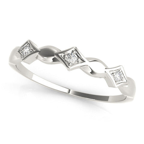 White gold Square Diamond Twist Band with Bezel Setting