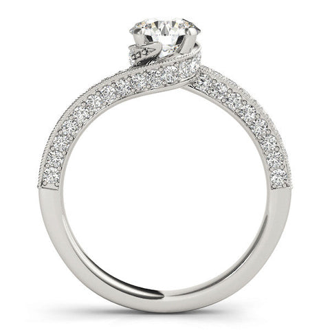 White gold Round Solitaire Diamond Twisted Band with Pavé Setting