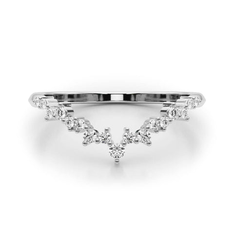 White gold V-Shaped Diamond Cluster Curved Band with Round Brilliant Cut Stones and Prong Setting