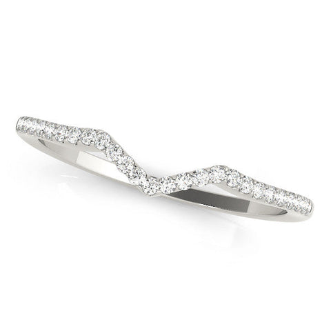 White gold V-Shaped Pavé Round Diamond Chevron Band with Shared Prong Setting