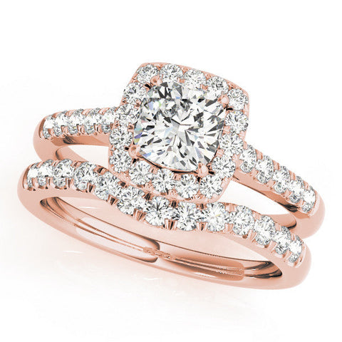 Rose gold Cushion Halo Pavé Diamond Engagement Ring with Four-Prong Setting