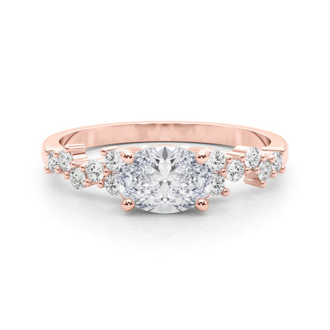 Rose gold Oval Diamond Cluster Pavé Band with Four-Prong Setting