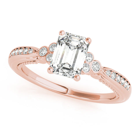 Rose gold Radiant Cut Diamond Solitaire with Pavé Band and Four-Prong Setting