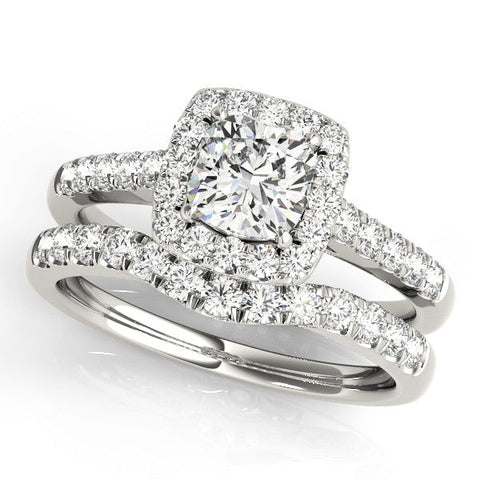 White gold Cushion Halo Pavé Diamond Engagement Ring with Four-Prong Setting