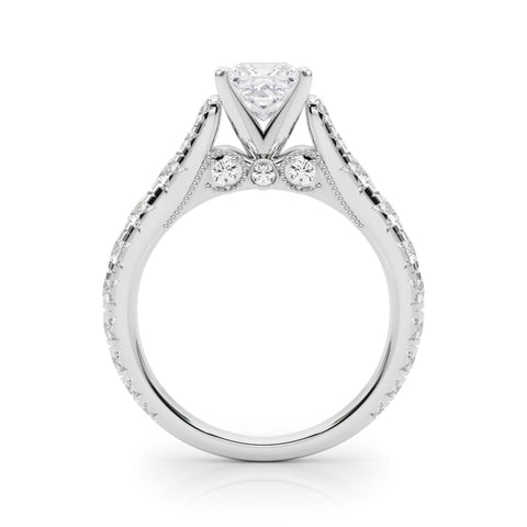 White gold Princess Cut Diamond Pavé Band Solitaire with Four-Prong Setting
