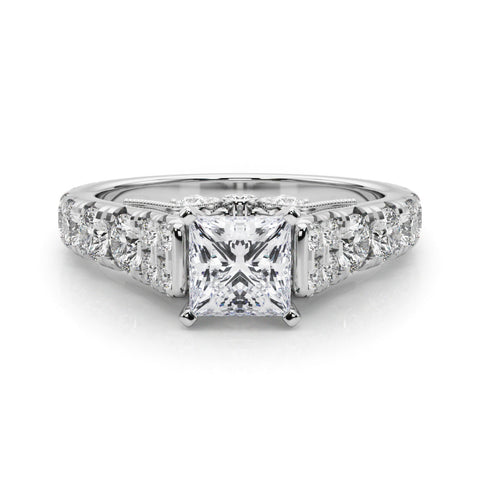 White gold Princess Cut Diamond Pavé Band Solitaire with Four-Prong Setting