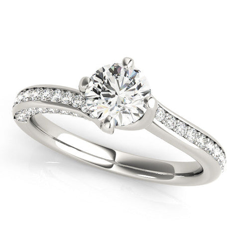 Platinum Round Solitaire Diamond Twist Band with Pavé Setting and Four-Prong Setting