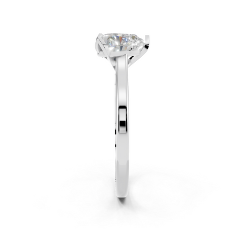 White gold Heart Cut Solitaire Diamond Ring with Flower-Prong Setting and Classic Band