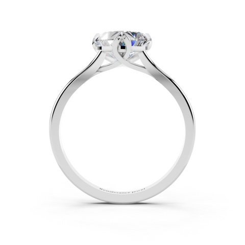 White gold Heart Cut Solitaire Diamond Ring with Flower-Prong Setting and Classic Band