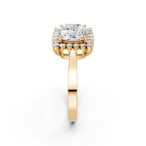Yellow gold Cushion Cut Diamond Pavé Band Solitaire Ring with Four-Prong Setting