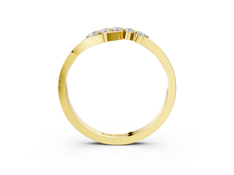 Yellow gold Five-Stone Round Diamond Crossover Band with Prong Setting