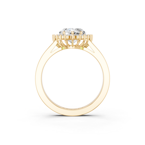 Yellow gold Heart Cut Diamond Pavé Band Solitaire Ring with Four-Prong Setting