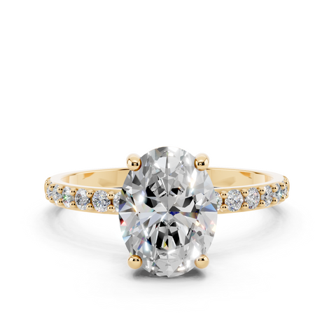 Yellow gold Radiant Cut Diamond Pavé Band Solitaire Ring with Four-Prong Setting