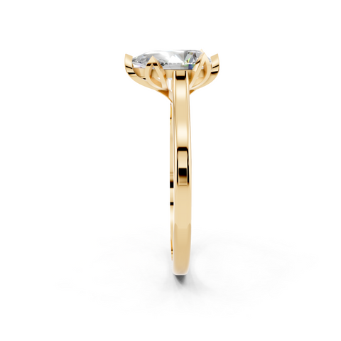 Yellow gold Pear Cut Solitaire Diamond Ring with Flower-Prong Setting and Classic Band