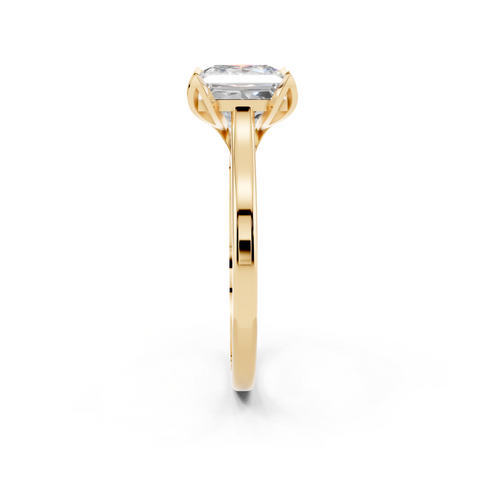 Yellow gold Princess Cut Solitaire Diamond Ring with Flower-Prong Setting and Classic Band