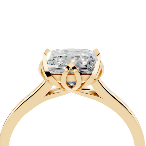 Yellow gold Princess Cut Solitaire Diamond Ring with Flower-Prong Setting and Classic Band