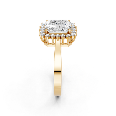 Yellow gold Radiant Cut Diamond Pavé Band Solitaire Ring with Four-Prong Setting