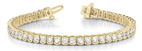 Yellow gold Round Cut Diamond Tennis Bracelet with Bezel Setting and Box Clasp