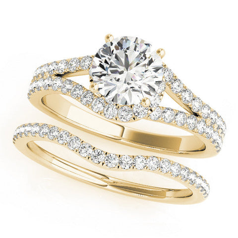 Yellow gold Round Cut Solitaire Diamond with Pavé Twist Band and Four-Prong Setting