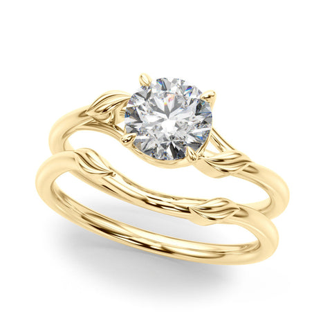 Yellow gold Round Solitaire Twist Band with Four-Prong Setting