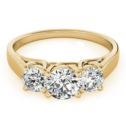 Yellow gold Three-Stone Round Cut Solitaire Ring with Classic Band and Prong Setting