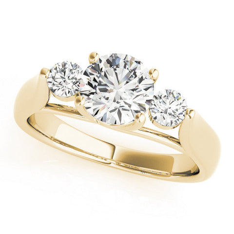 Yellow gold Three-Stone Round Diamond Solitaire with Tapered Band and Four-Prong Setting
